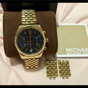 Michael Kors Women's Watch Lexington Gold/Navy